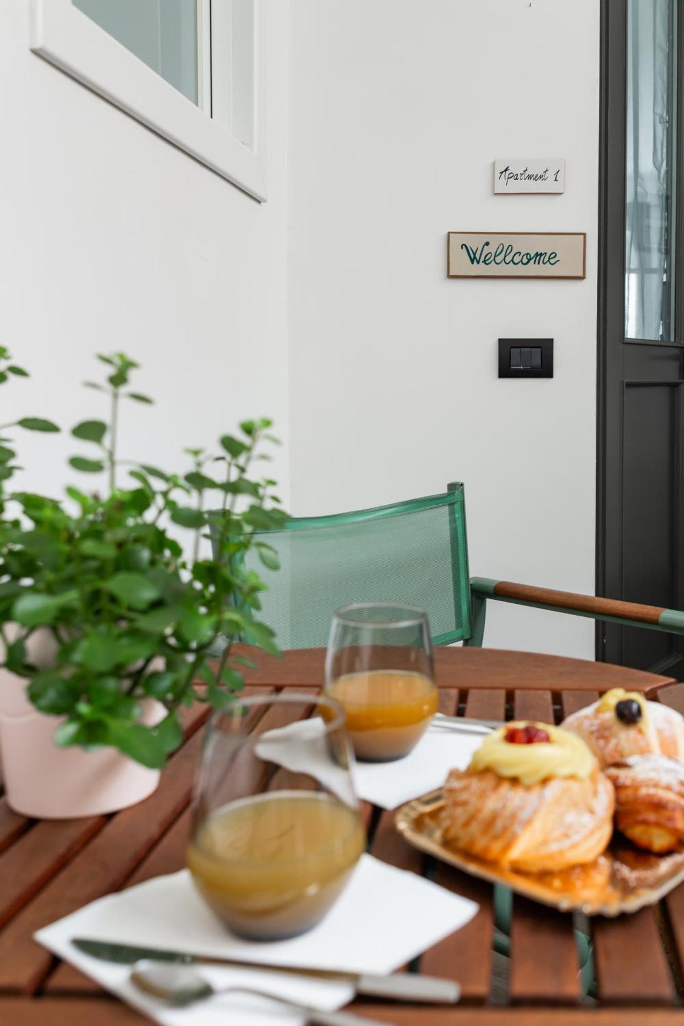 Archihouse Suites Naples Exterior photo
